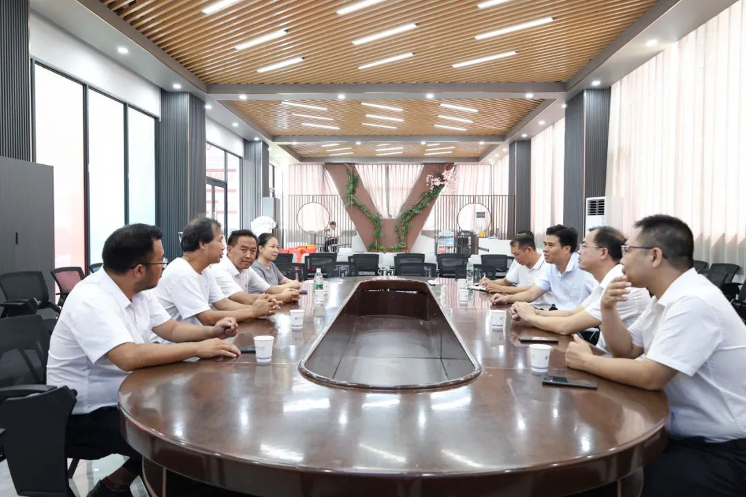【红领浔州 铸魂育人】桂平市委领导深入千亿体育官网登陆入口(中国)官方网站指导开学工作